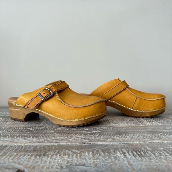 Sanita - The Original Danish Clog Mustard Yellow - Picture 1 of 9